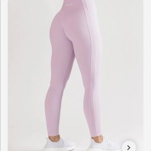 NWT Alphalete Pulse Kinetic Leggings